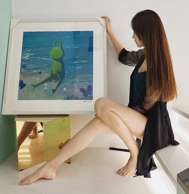 陈露近况：带7岁女儿美国生活，结婚10年身材傲人，最美CBA太太