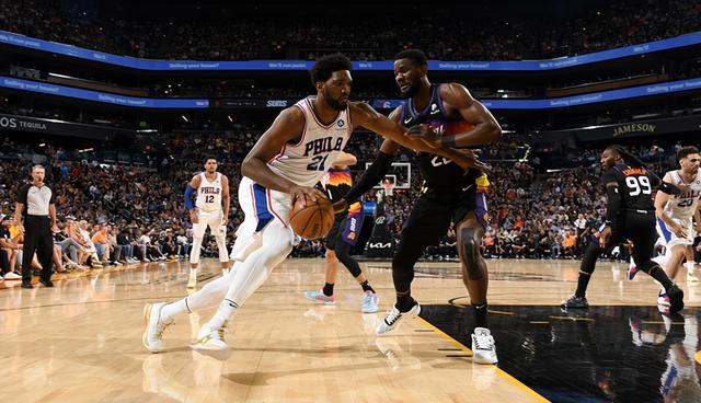 空砍14+7+9！哈登11中2低迷，超越科比创纪录，肘击对手引争议