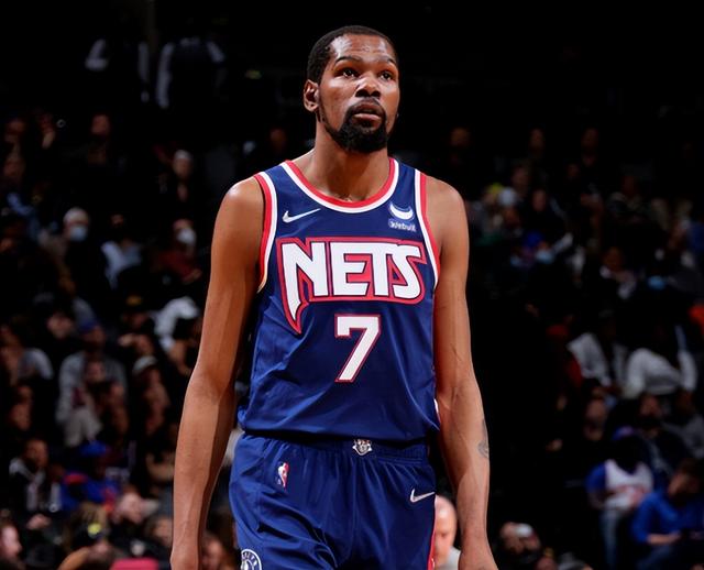 口说无凭！用照片感受下 杜兰特的身体天赋究竟有多夸张