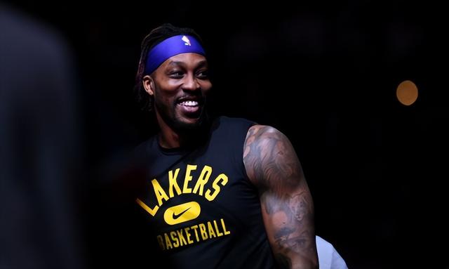 重排NBA现役5大中锋，魔兽落选 艾顿垫底 榜首没悬念