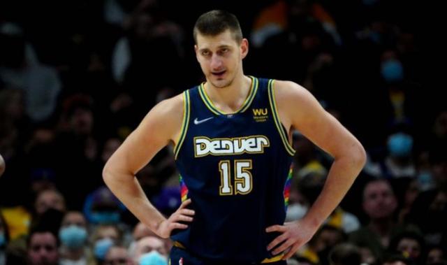 重排NBA现役5大中锋，魔兽落选 艾顿垫底 榜首没悬念