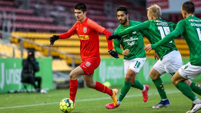 维尔茨外勒沃库森队内暗藏另一新星，号码昭示或追随蓝军王牌步伐