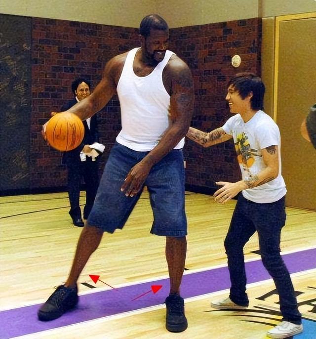 为何NBA几乎被黑人球员统治？这5张照片 能给你答案