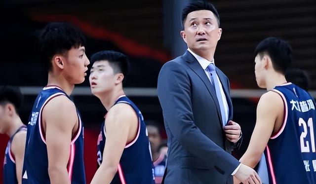 殊死一搏！莱多周鹏无缘生死战，汤杰扮演奇兵，杜锋避免被横扫