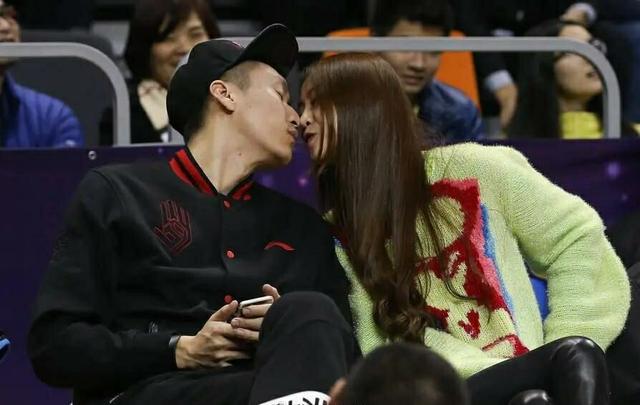 陈露近况：与孙悦分居2年，孩子7岁身材傲人，1米8去丛林晒大长腿