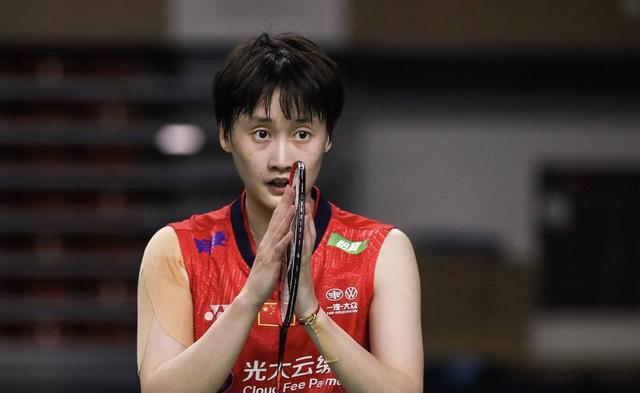 中国新一姐诞生！何冰娇豪取赛季第二冠，一度怀疑自己，打破魔咒