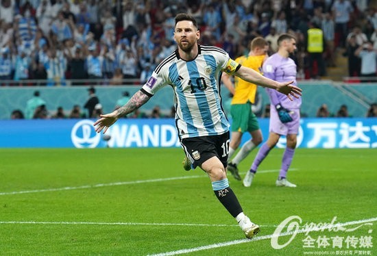 世界杯早餐12.4|梅西千场破门阿根廷8强战荷兰 今晚姆巴佩PK莱万