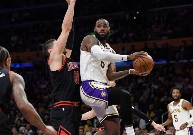 詹姆斯轉會凱爾特人背后的故事揭秘管理層如何完成驚人交易