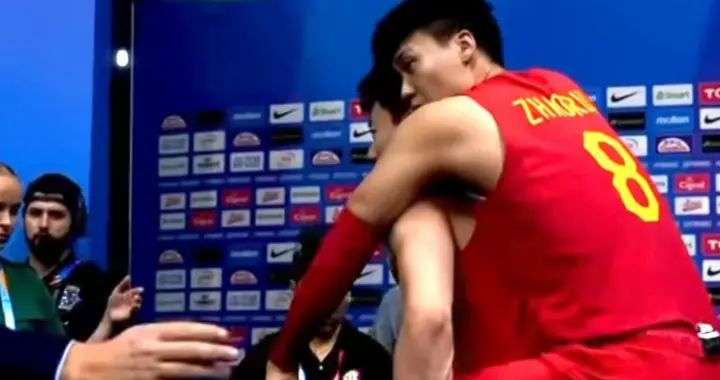 突發!趙睿遭遇腳踝傷勢,下場出戰成疑,后衛線遭考驗!