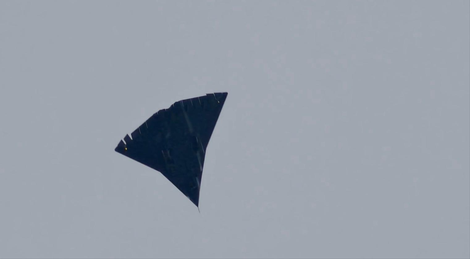 歼-36二次试飞隔天，美国海空军同时要求政府增加六代机预算 (http://www.zjmmc.cn/) hsti 第4张