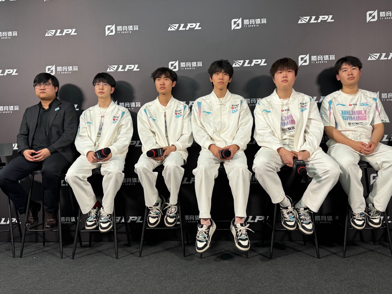 BLG又输了！0-2惨遭JDG横扫，左手回应失败：团队配合不是很好 (http://www.tiidu.cn/) 娱乐 第4张