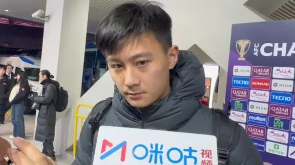 记者：蒋圣龙参加了对阵青岛海牛赛前的最后一练