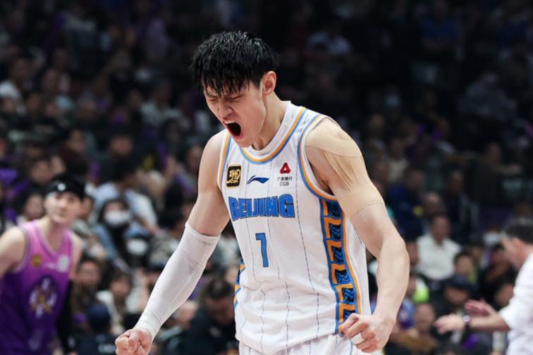 练级成功！继热火又吸引步行者关注，曾凡博未进NBA遗憾要弥补了 (http://www.hilij.com/) iie 第2张