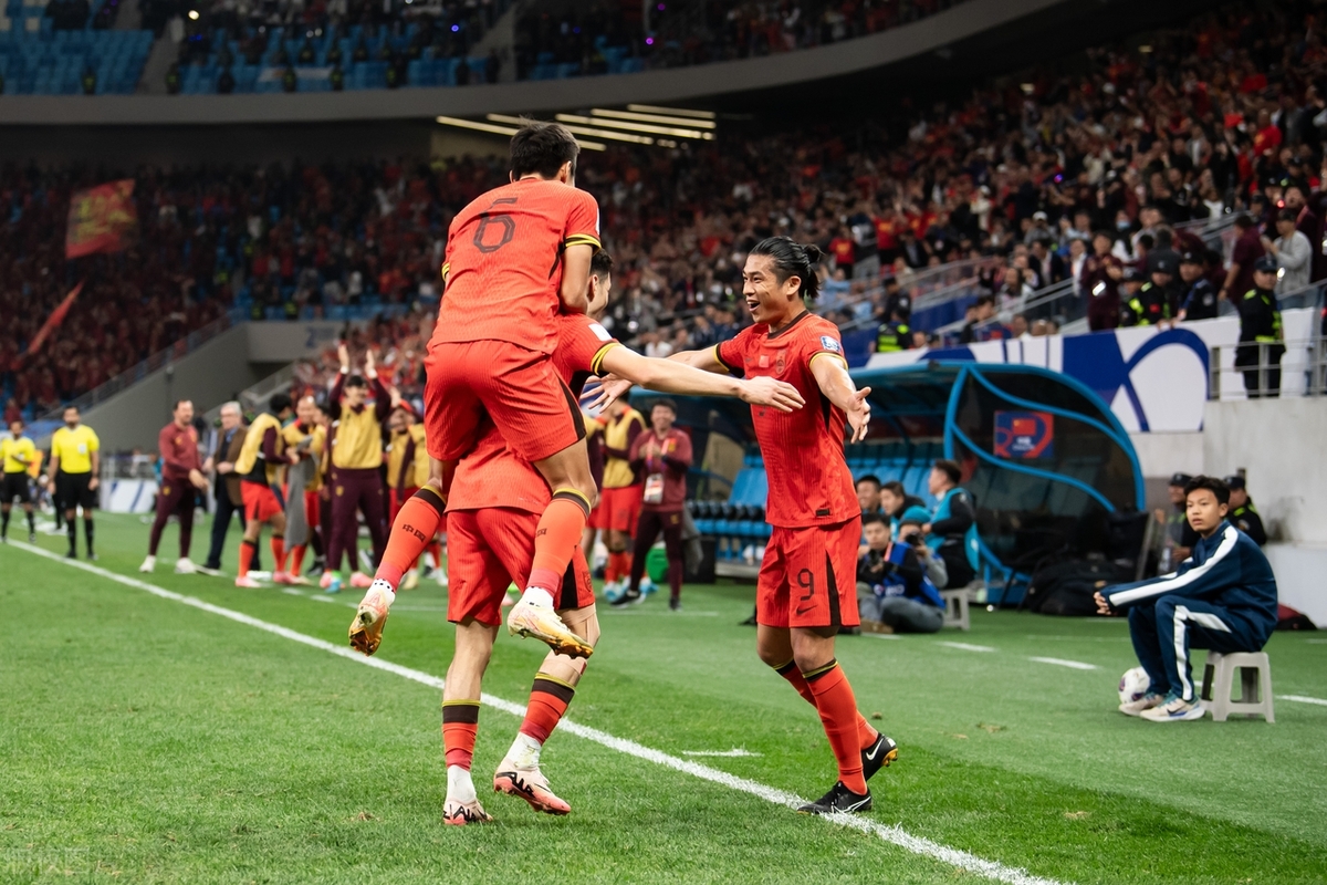 5-0！5-1！国足太猛了，67年不输印尼，力争双杀，冲12分进附加赛 (http://www.dinkfamily.com/) 体育 第6张