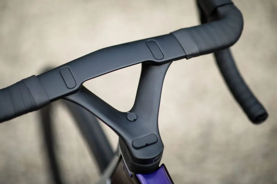 疑似全新Cervélo S5曝光！V型车把有变化 (http://www.xuexiaoyu.cn/) abs 第6张