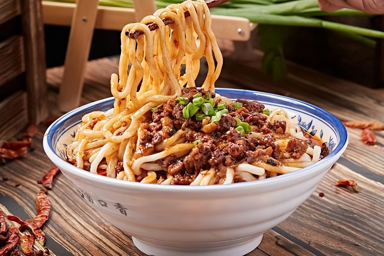 长肉巨快的5种食物，面条只排第二，第一名很多人没想到 (http://www.xuexiaoyu.cn/) abs 第3张