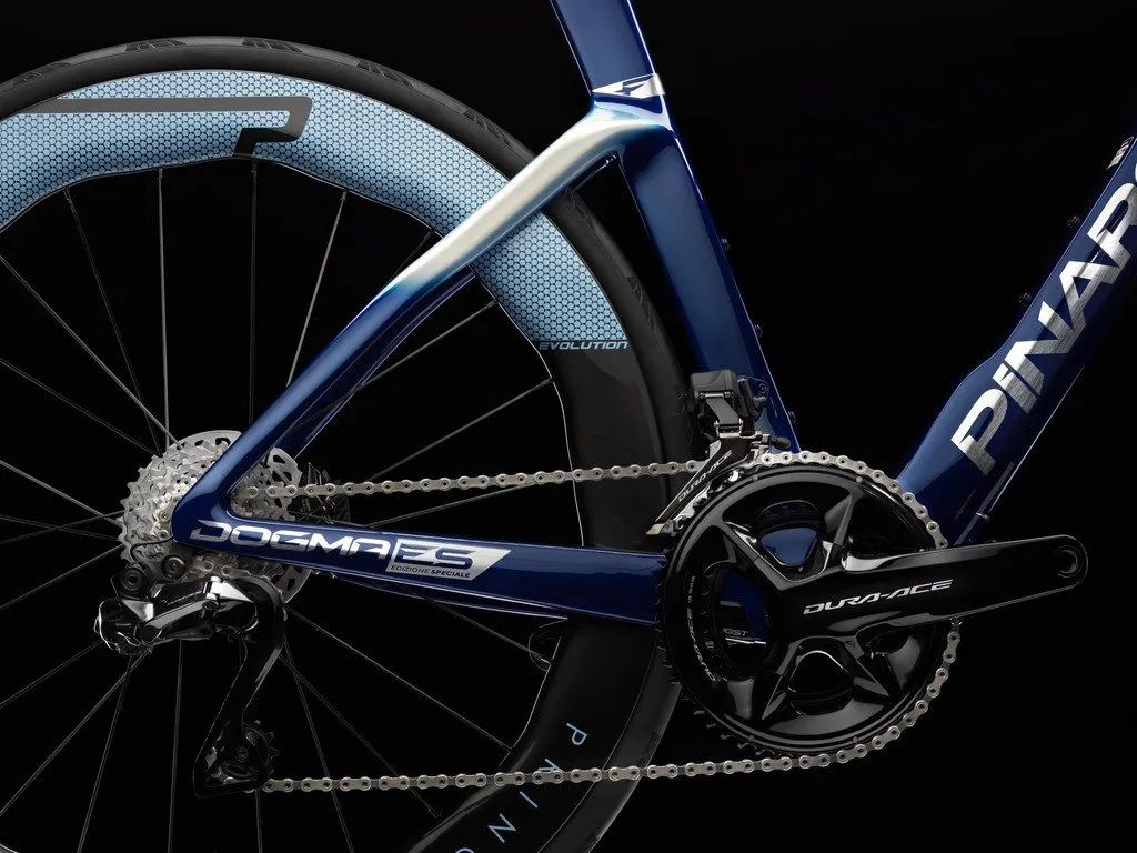 整车10万+？Pinarello推出环意首冠50周年限定版Dogma F (http://www.zjmmc.cn/) hsti 第8张