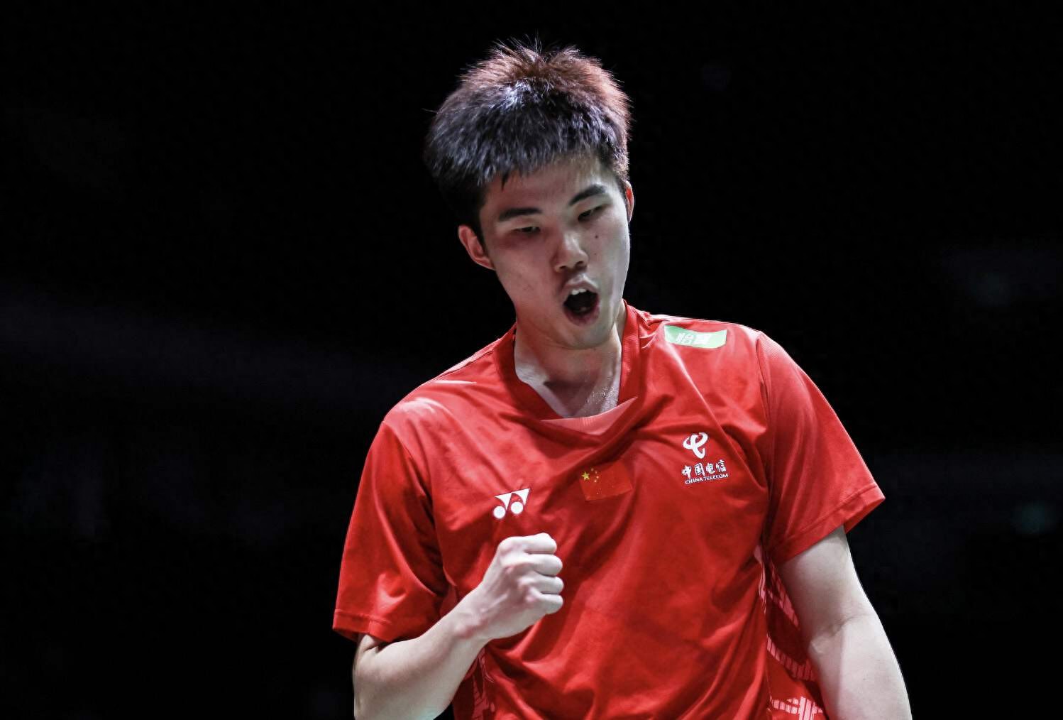 世界羽坛焦点！中国球员首轮2-0爆冷击败世界第一，网友一片赞扬 (http://www.armanice.com/) 体育 第1张