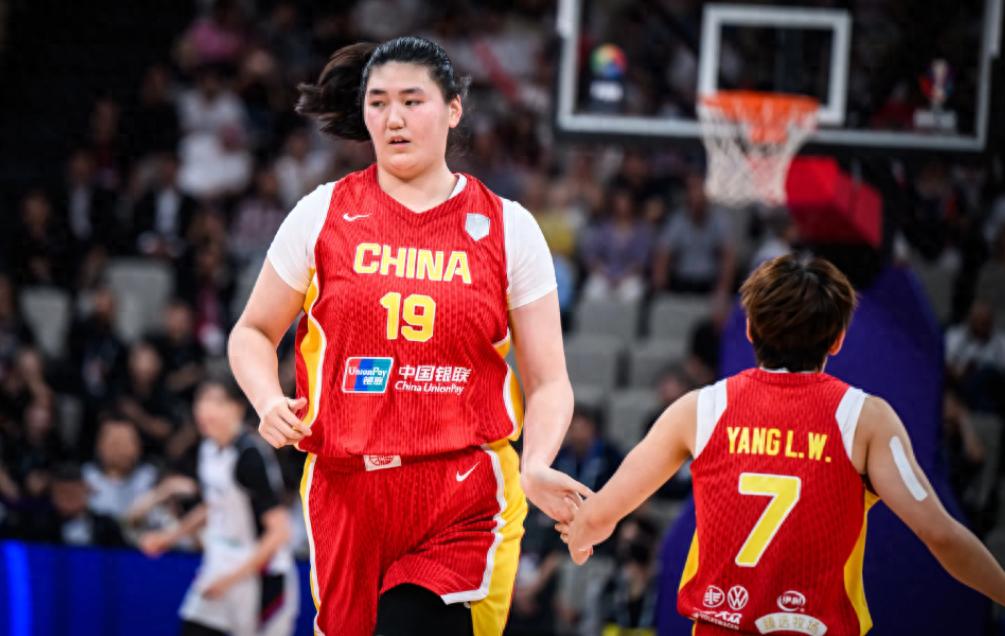 女篮22分大胜后迎坏消息！中国二队63分惨败：张子宇都救不了他们 (http://www.zjmmc.cn/) hsti 第1张