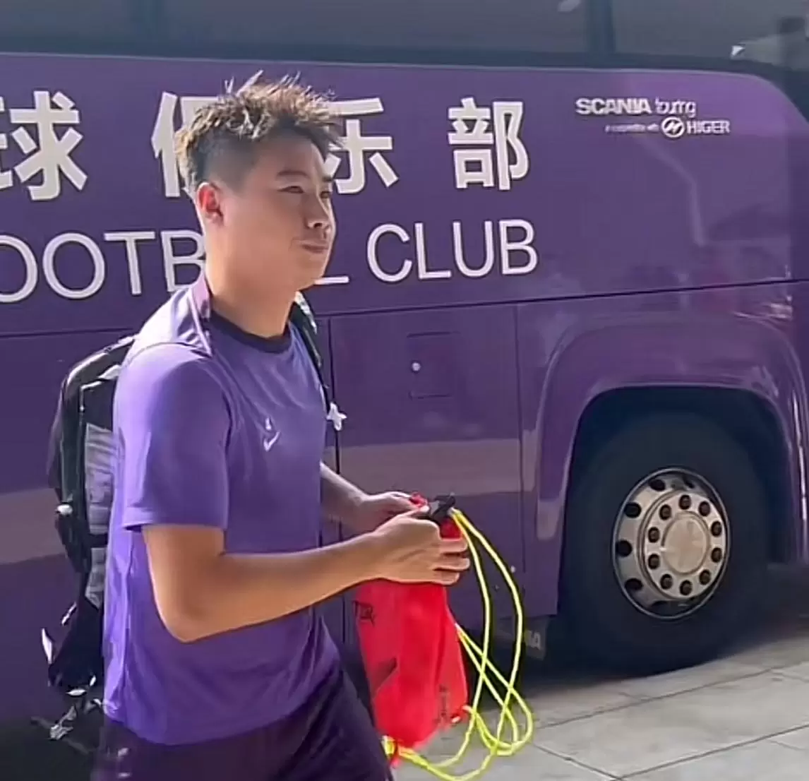 津媒：目前杨帆伤势恢复情况良好，但能否出战成都蓉城存疑