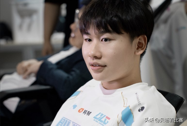 jiejie解约了？知情人爆料：IG首发wei！jiejie不愿替补，解约了 (http://www.jingganghuifeng.com.cn/) 体育 第8张