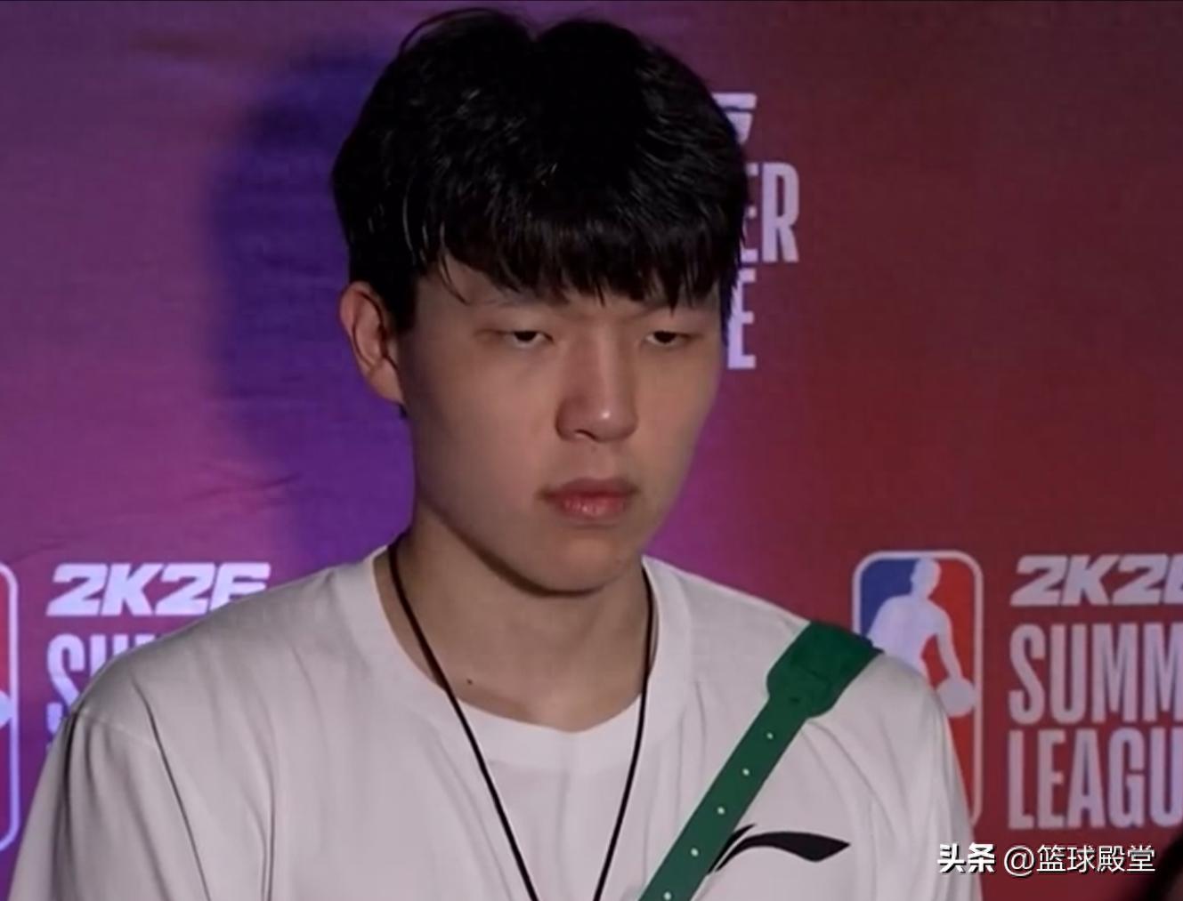 胜火箭群访！杨瀚森鼓励合理评价，谈隐患弥补，强调风格特点转型 (http://www.armanice.com/) 体育 第1张