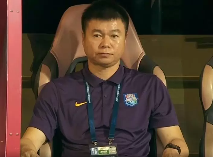 于根伟：感谢球员的付出，我对球队现阶段的表现非常满意