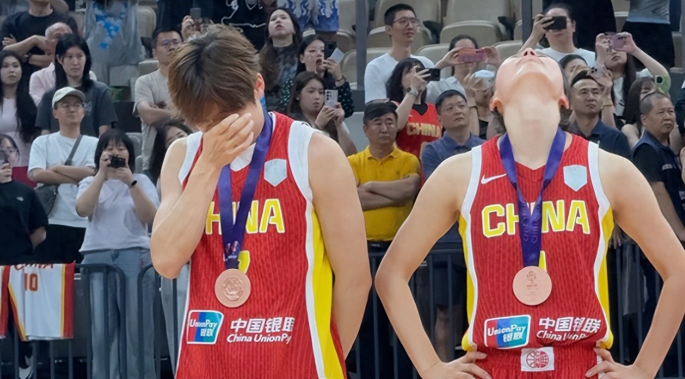 大胆一点！讲讲宫鲁鸣带队的问题！同时，也必须承认他的优点！ (http://www.busunion.cn/) xiami 第1张
