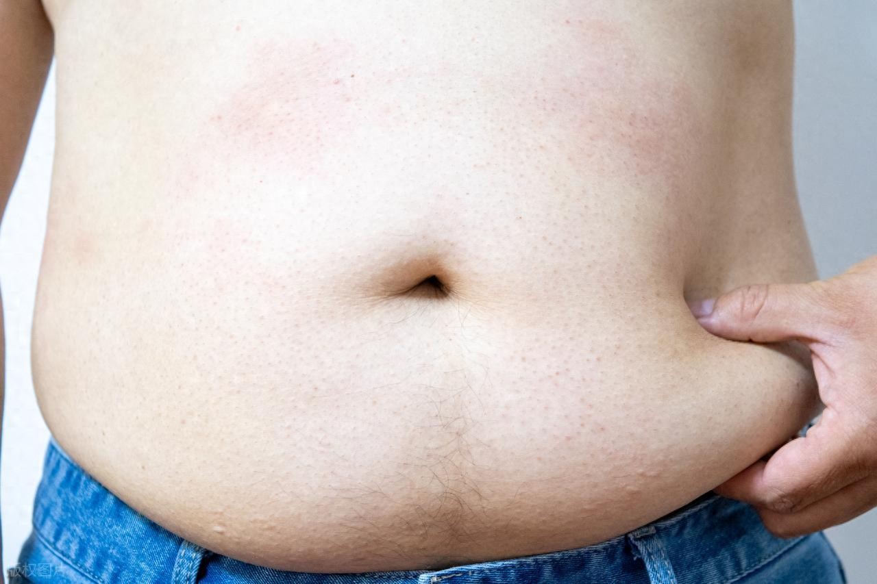3个方法让腰变细，肚子变小！照着做，4周腰围-6.8cm，小腹变平坦 (http://www.xuexiaoyu.cn/) abs 第1张