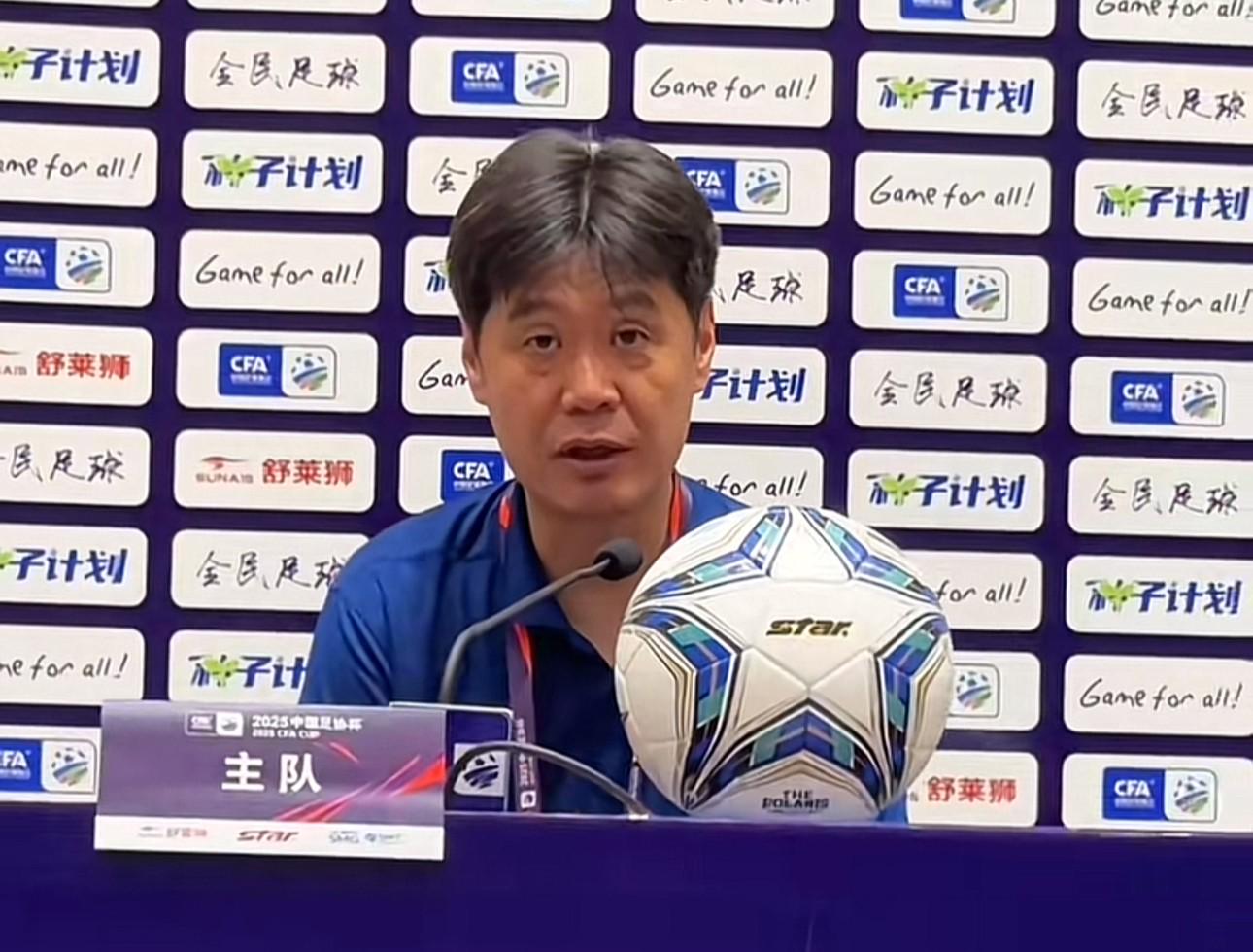 李霄鹏：我感觉萨里奇伤势问题不大，但孙正傲应该有点麻烦 (http://www.smallgear.cn/) 体育 第1张