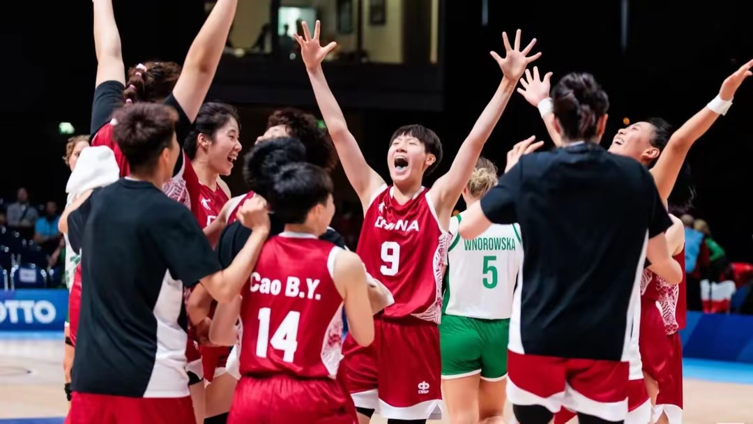 女篮又杀出一位天才！大运会单节砍14分率队逆转，有望进国家队了 (http://www.armanice.com/) 体育 第4张