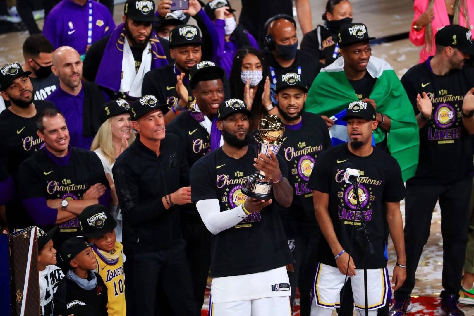 集齐连续4年NBA亚军！湖人要组建复仇者联盟？詹姆斯是真的强啊 (http://www.armanice.com/) 体育 第3张