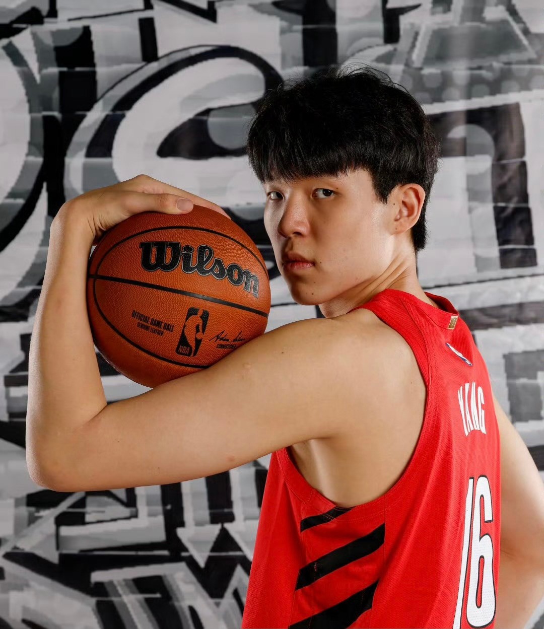 官宣！篮协同意杨瀚森不打亚洲杯专注NBA，网友：终于开窍了点赞 (http://www.armanice.com/) 体育 第2张