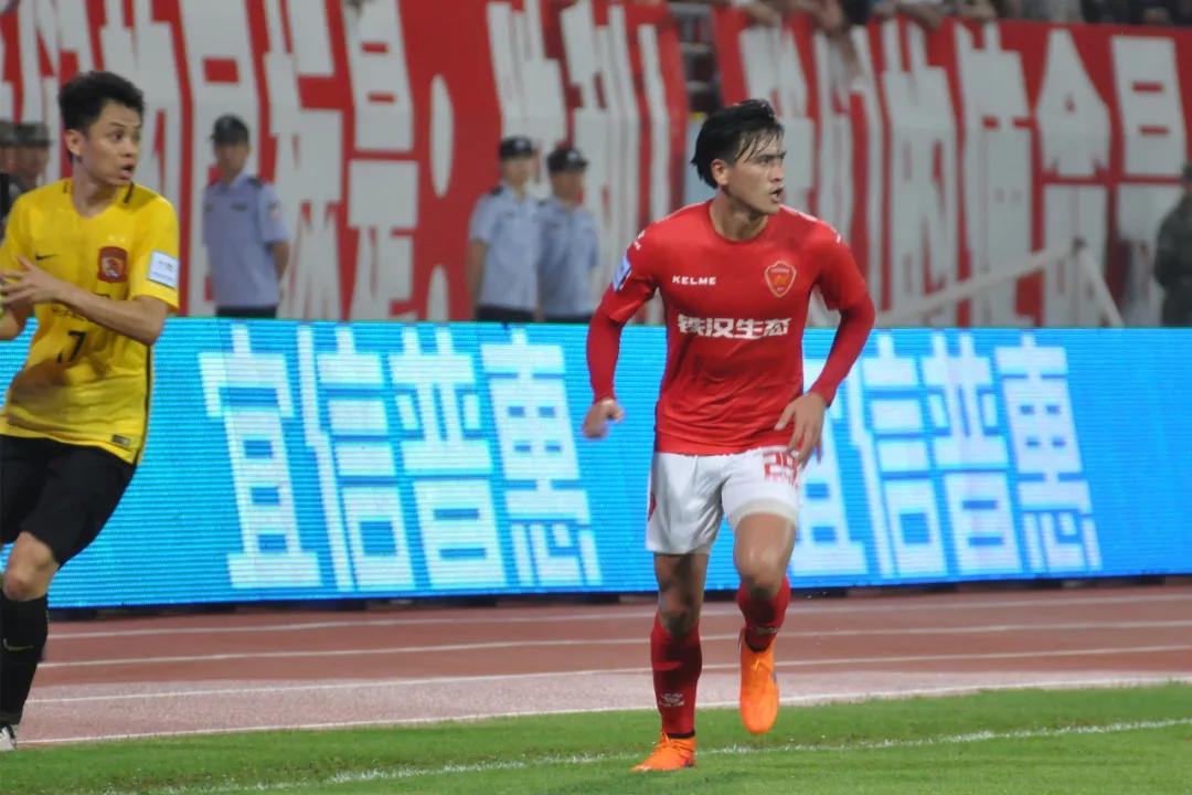 从职业球员到体制内老师，他的转型完美而励志 (http://www.armanice.com/) 体育 第4张