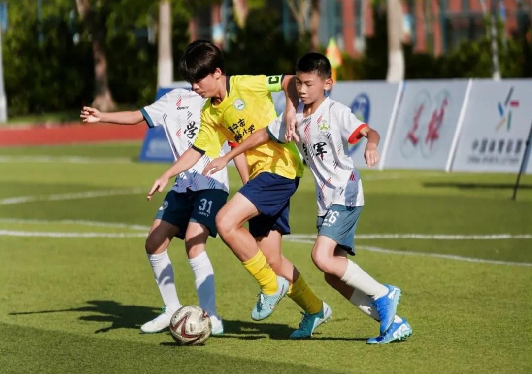 百年名校杯 | 学军小学的“足球绅士”，中国足球的教育探索 (http://www.armanice.com/) 体育 第3张