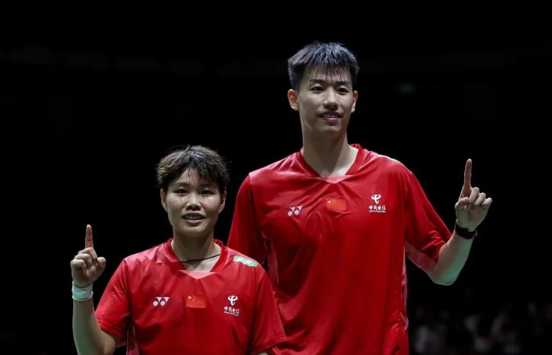 国羽女单正式开始“围剿”安洗莹，石宇奇受伤李诗沣让球？！ (http://www.jingganghuifeng.com.cn/) 体育 第9张