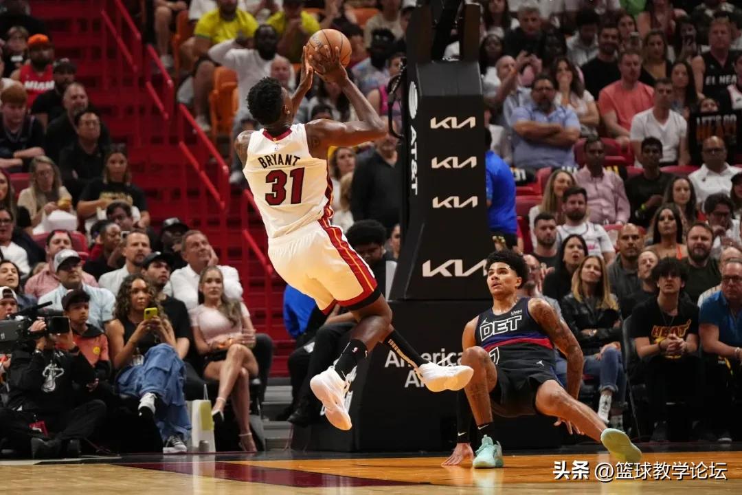正式签约！27岁离开NBA！他真不该向湖人申请交易 (http://www.jingganghuifeng.com.cn/) 体育 第3张