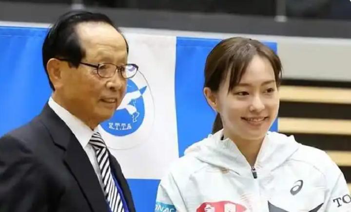 1100人送别，福原爱石川佳纯泪洒近藤钦司葬礼，日乒名帅伯乐 (http://www.jingganghuifeng.com.cn/) 体育 第5张