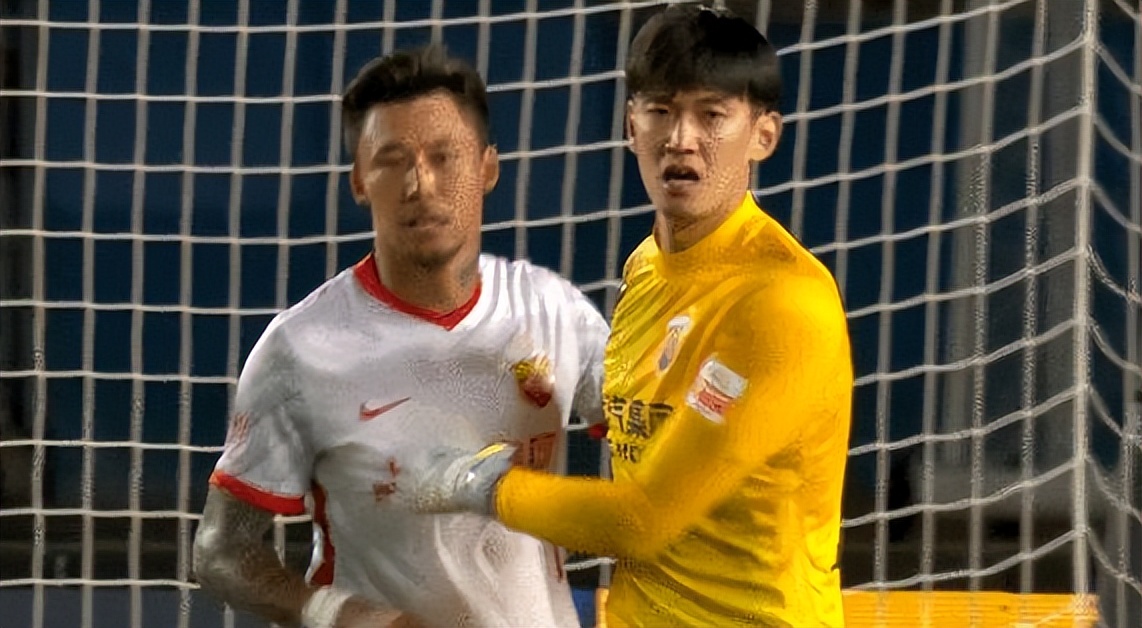 上海海港VS梅州客家：巴西双腰坐镇 夏窗新王牌领衔 莱昂纳多冲锋 (http://www.zjmmc.cn/) hsti 第3张