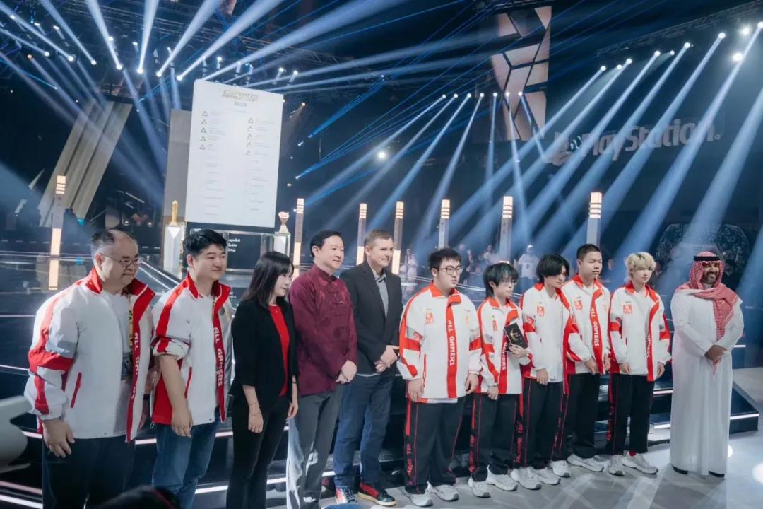 对话AG董事长乐可登：在世界之崖敲开新世界的金矿 (http://www.armanice.com/) 体育 第16张
