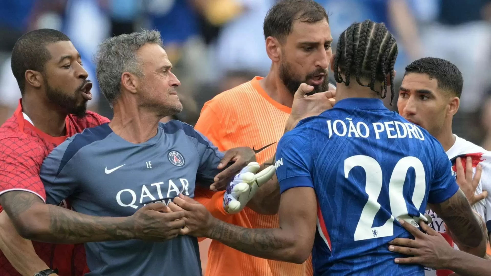 邮报：FIFA仍未确认巴黎是否会因为世俱杯决赛赛后冲突而受罚