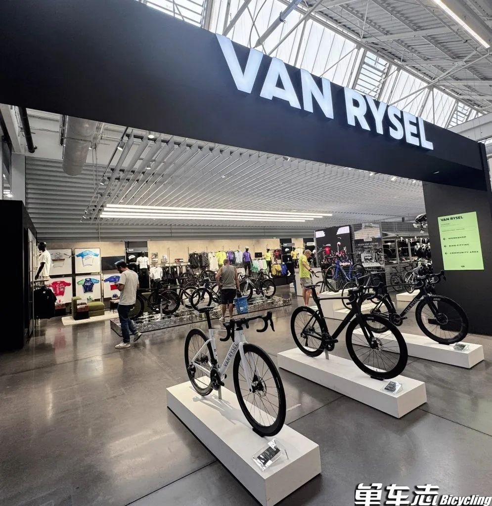 直击Van Rysel法国专卖店 限量RCR-F INFERNO燃爆赛道 (http://www.busunion.cn/) xiami 第2张