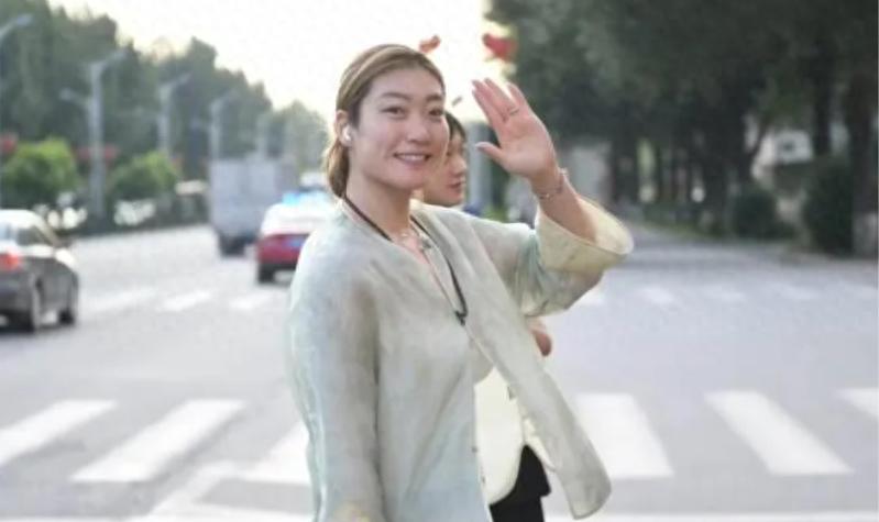 李梦现身成焦点！辽宁球迷有福了，门票仅50元，宫鲁鸣或亲临现场 (http://www.busunion.cn/) 体育 第1张