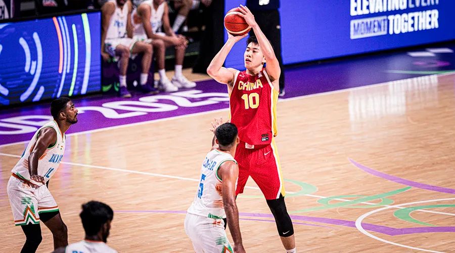 终于，中国男篮又打出了100分的比赛 (http://www.armanice.com/) 体育 第3张