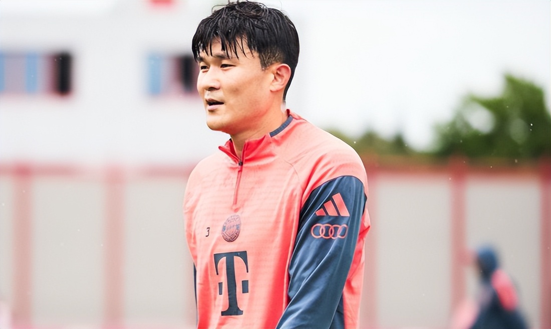 亏本甩卖！拜仁标价4000万欧出售昔日中超争议铁卫，3大豪门疯抢 (http://www.busunion.cn/) 体育 第2张