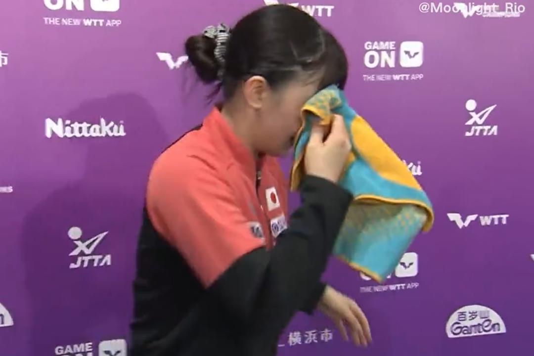 早田希娜教练冈雄介参与医疗暂停惹争议，张本美和输球袖口拭泪 (http://www.busunion.cn/) 体育 第4张