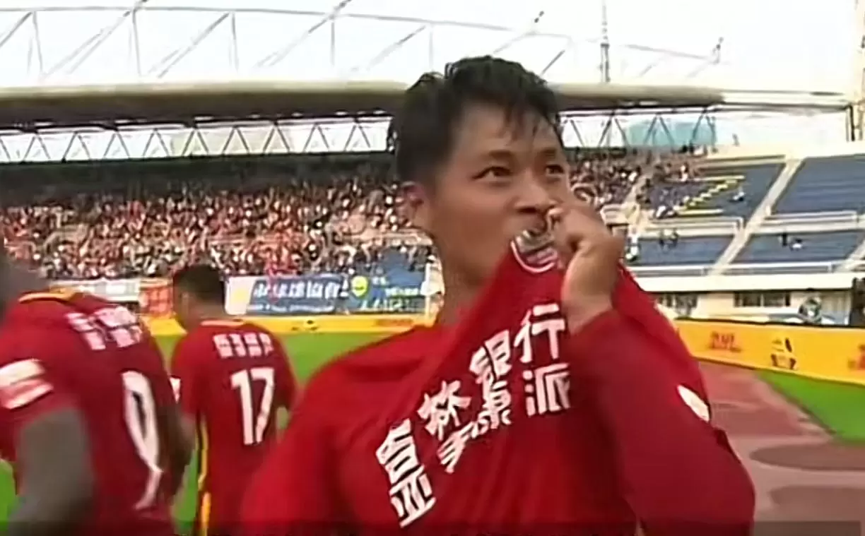 杜震宇：如果谭龙打破我的亚泰队史进球纪录，这一定是件好事