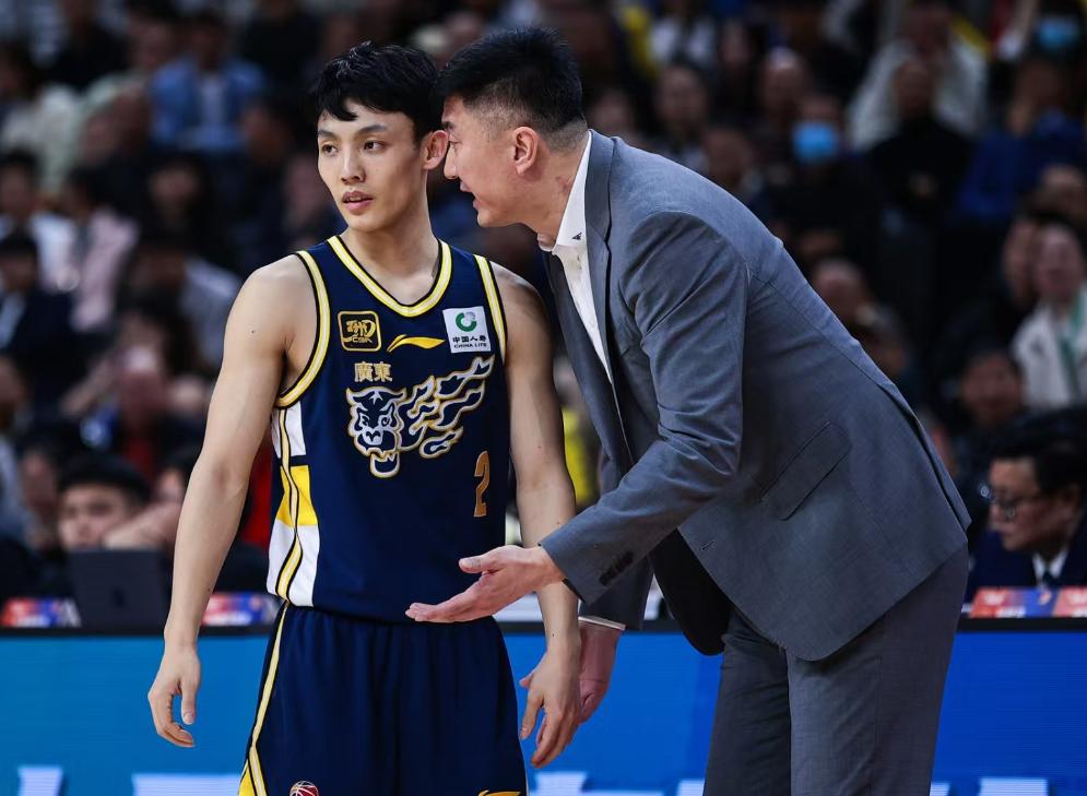 广东男篮再遭重击！徐昕申请交易，球队阵容面临大动荡 (http://www.armanice.com/) 体育 第5张