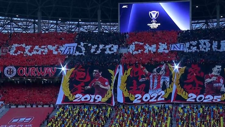 蓉城超震撼TIFO！球员戴三星堆面具：HEY！ASIA！ (http://www.busunion.cn/) 体育 第3张