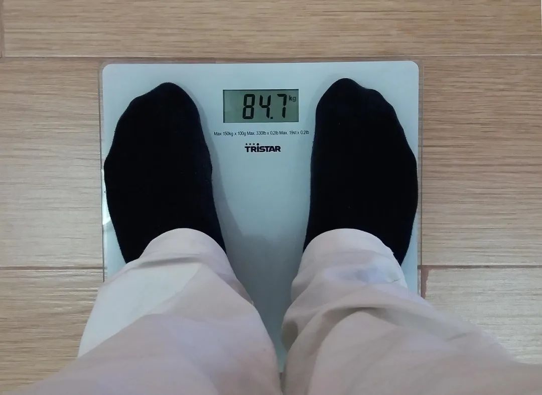 虚假的肌肉爱好者！看似强壮实则虚胖！(如何判断？） (http://www.xuexiaoyu.cn/) abs 第1张